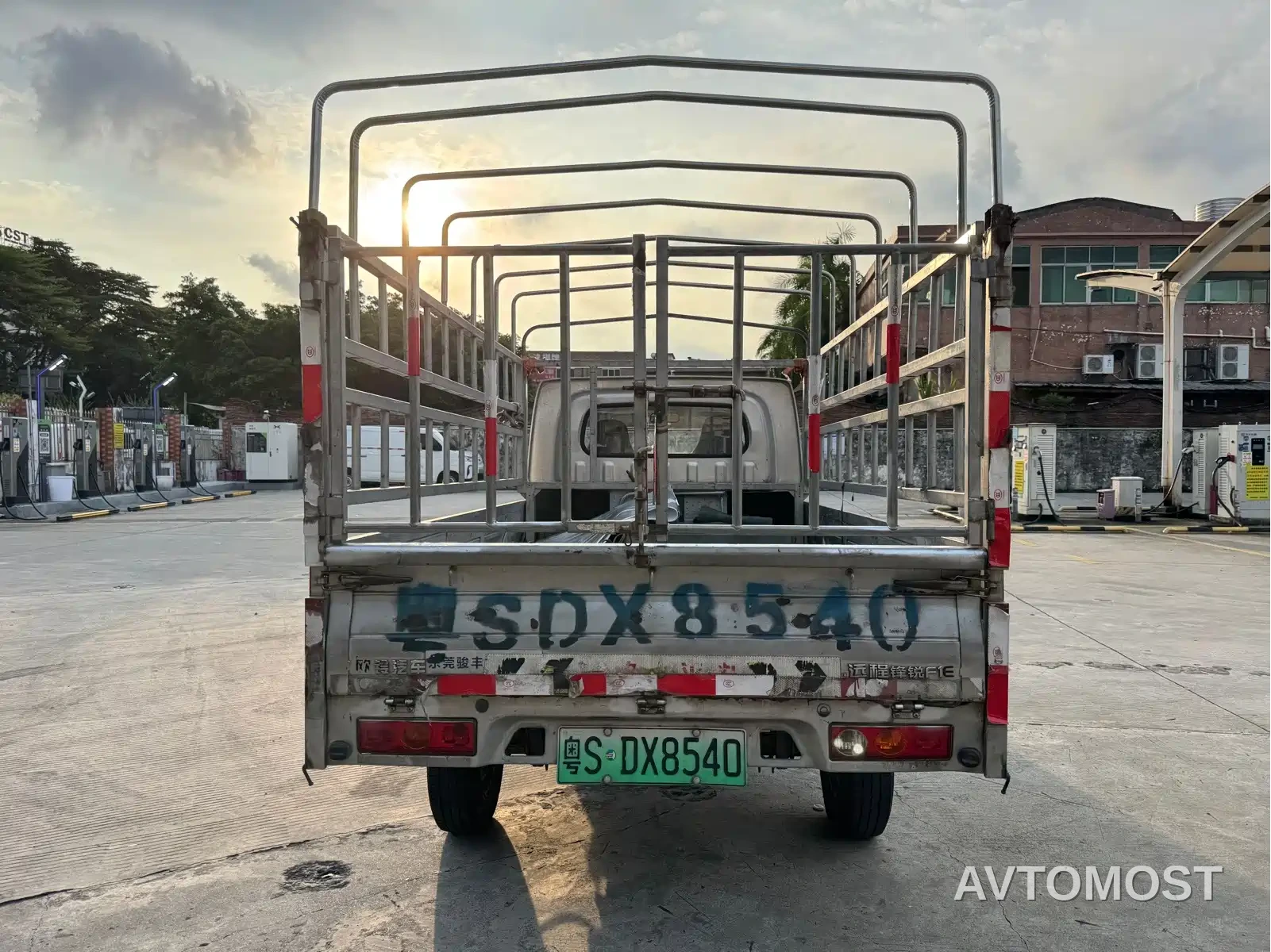 Yuan Cheng Farizon Star Enjoy F1E 2023 Caged Truck EVE Energy 41.86kWh — фото 5