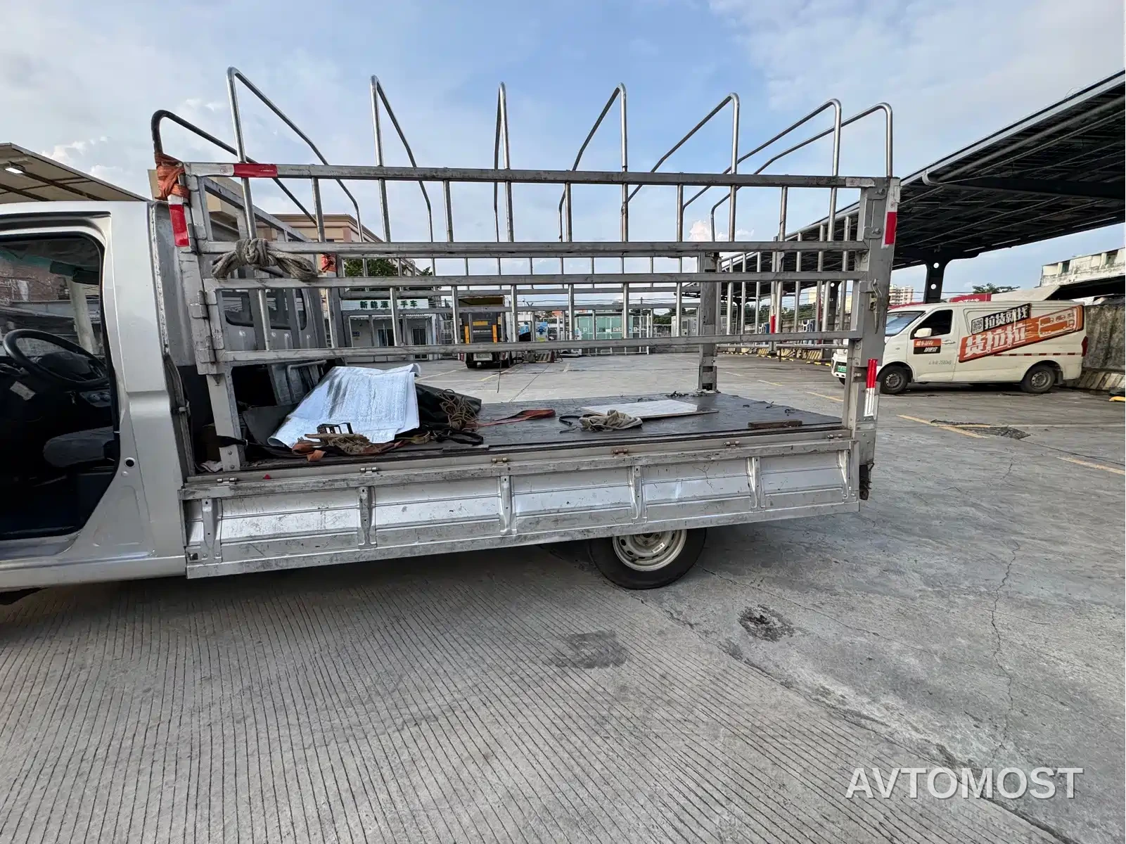 Yuan Cheng Farizon Star Enjoy F1E 2023 Caged Truck EVE Energy 41.86kWh — фото 6
