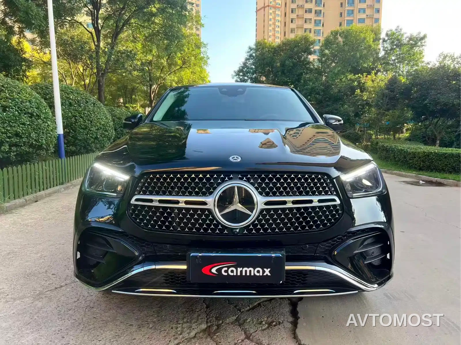 Mercedes-Benz GLE Coupe 2025 GLE 350 4MATIC Coupe SUV Luxury — фото 2