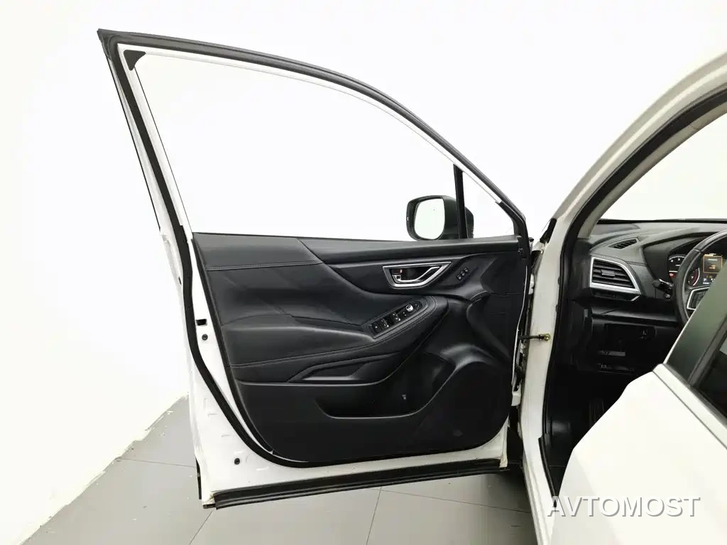 Subaru Forester 2021 2.0i Luxury Edition with EyeSight — фото 8