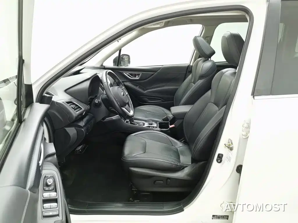 Subaru Forester 2021 2.0i Luxury Edition with EyeSight — фото 10