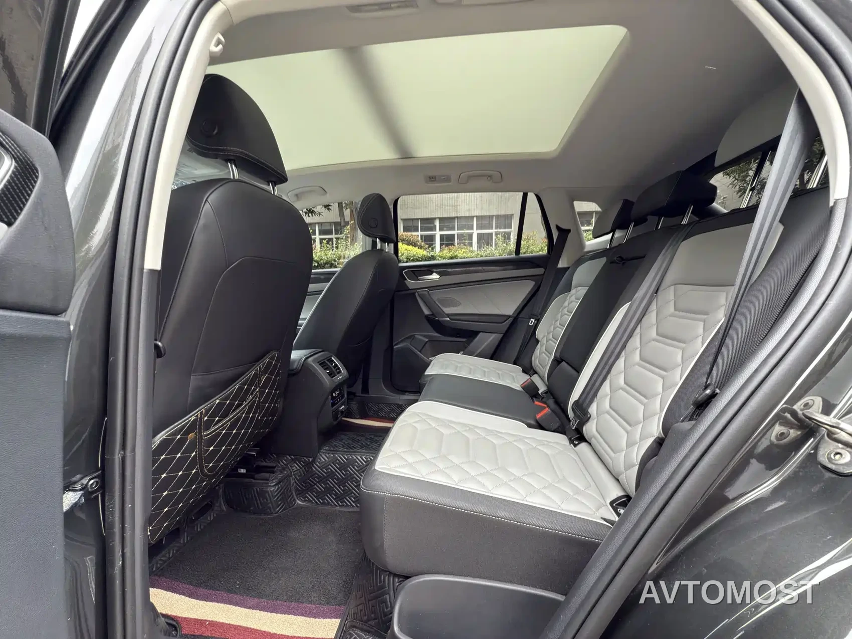 Volkswagen Tayron 2023 330TSI 2WD Luxury Plus Advanced Edition — фото 5