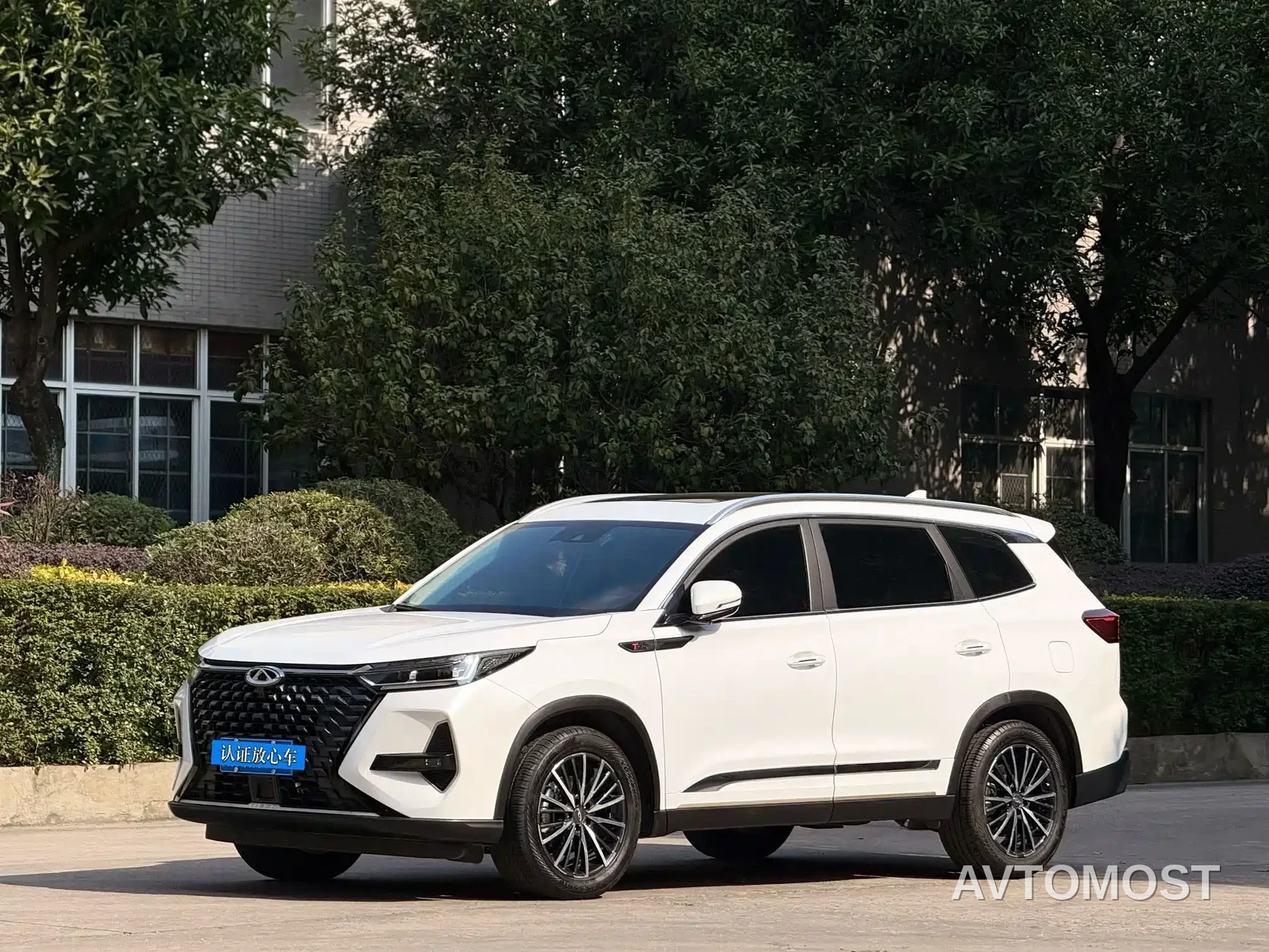 Chery Tiggo 8 PRO 2022 290T 2WD Vast Version 5-Seater — фото 1