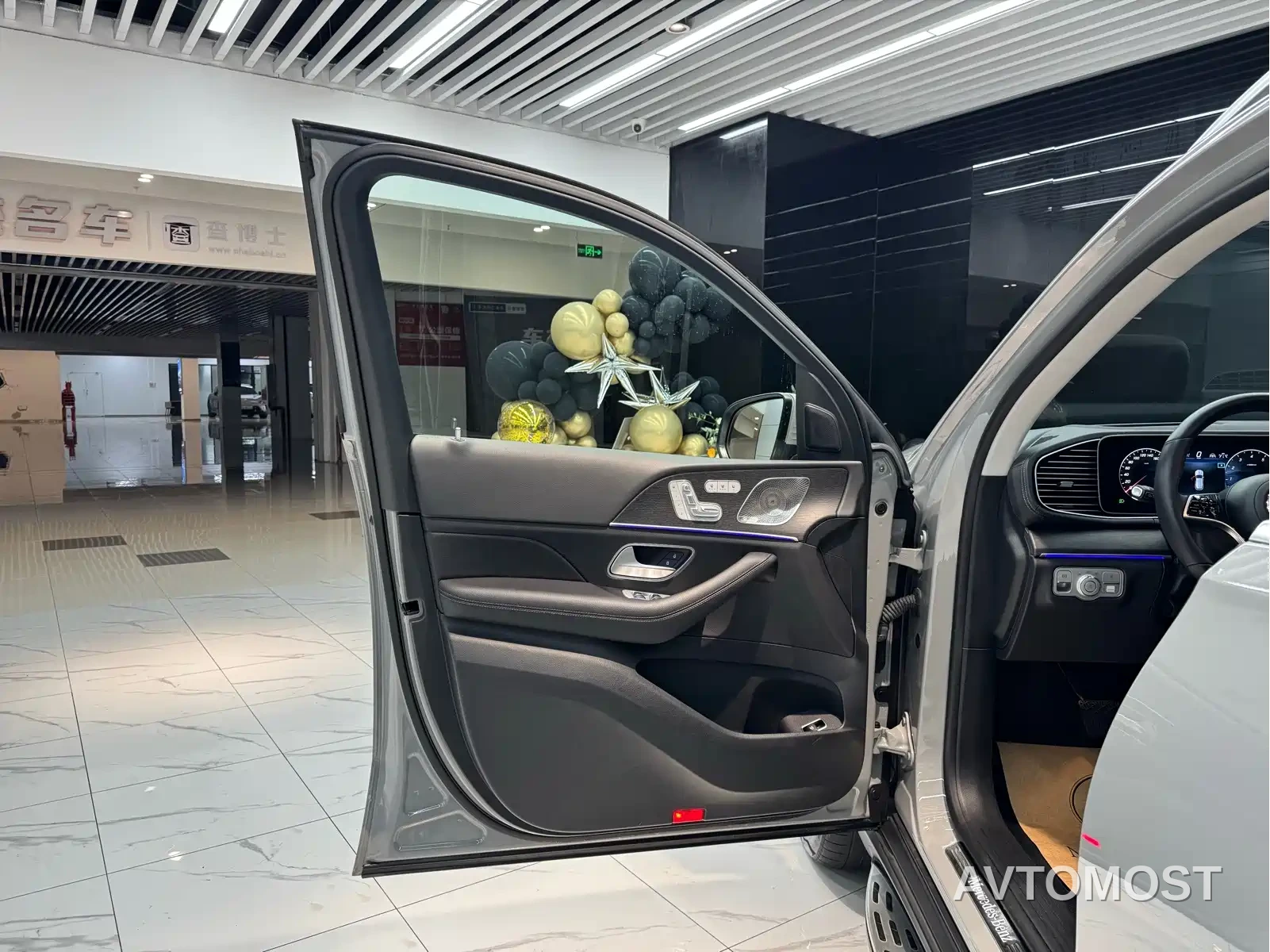 Mercedes-Benz GLE 2024 GLE 450 4MATIC Luxury — фото 5