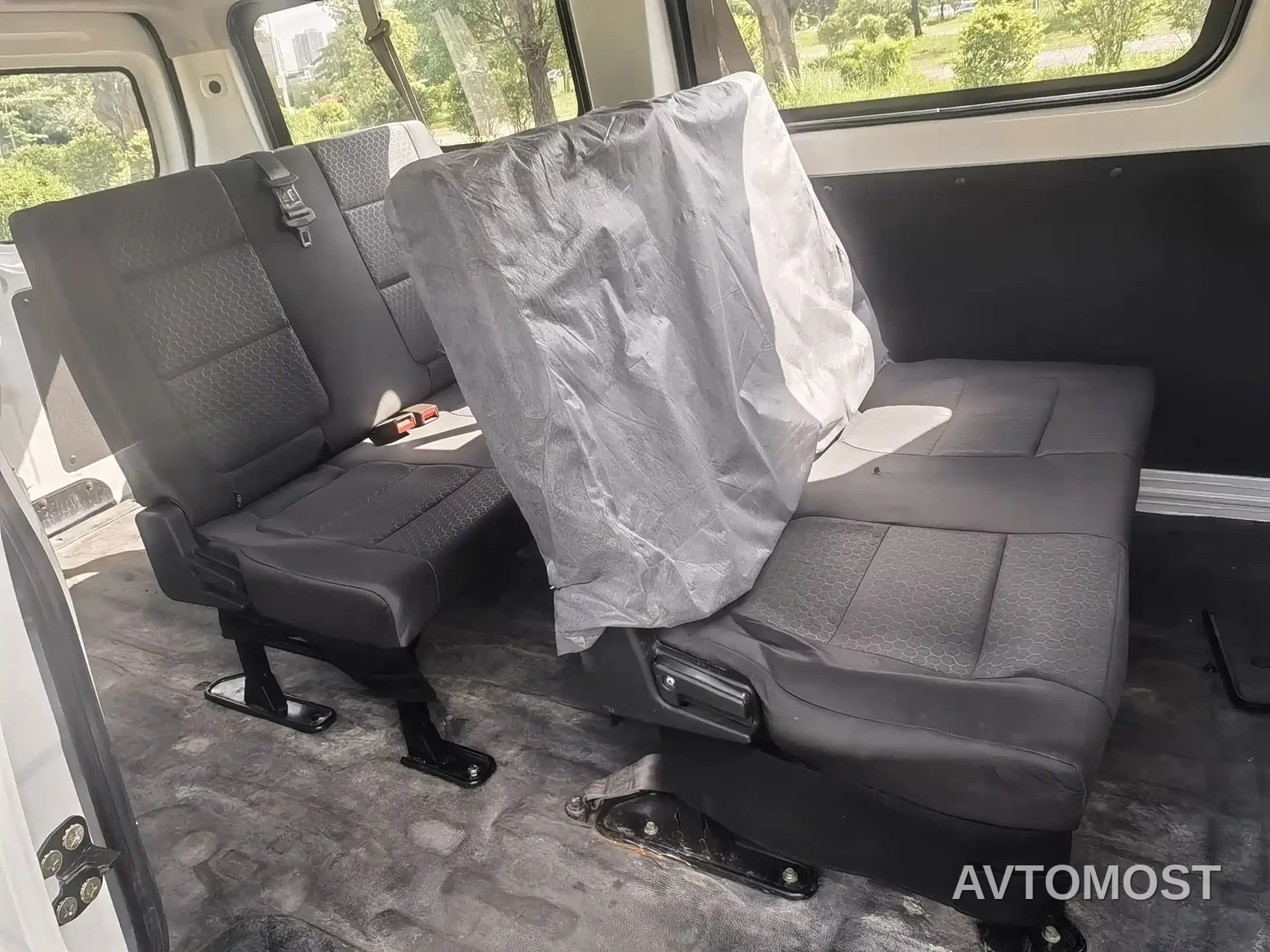 Changan Ruixing EM60 2025 Passenger Version Comfort 6-Seater 300km with Opposing Doors — фото 8