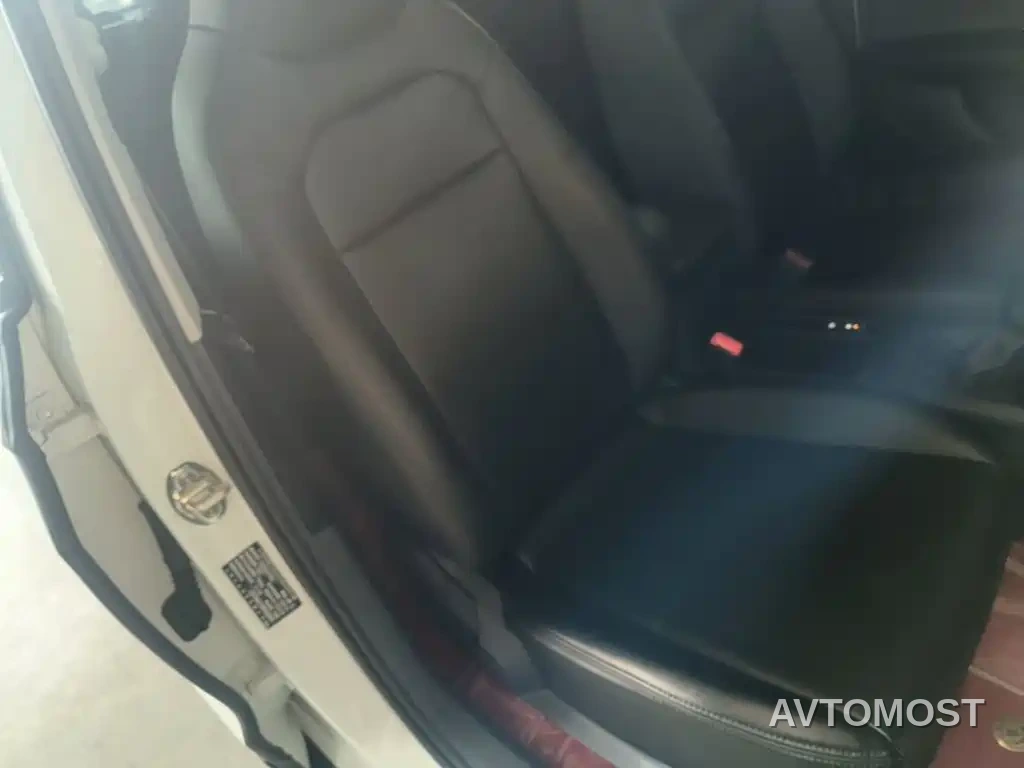 Volkswagen Tharu 2025 Model Rising Star 1.5L Advance Edition — фото 25