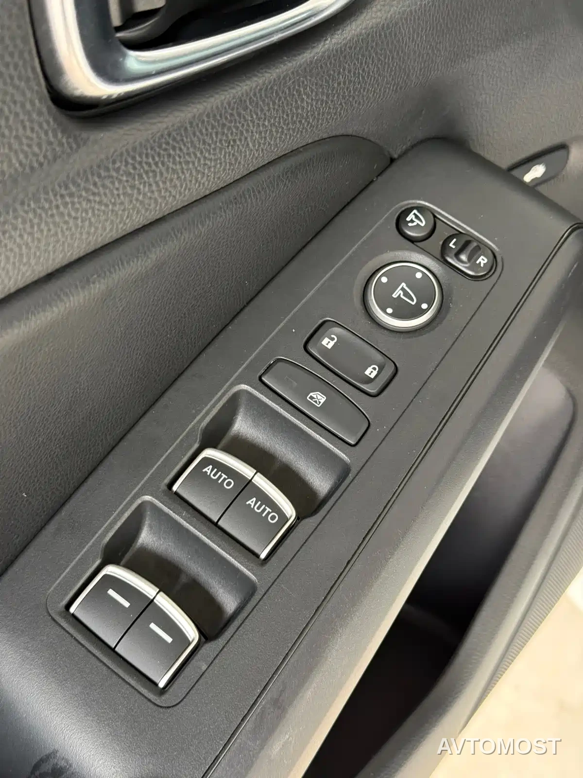 Honda Civic 2022 240TURBO CVT Sport Edition — фото 7