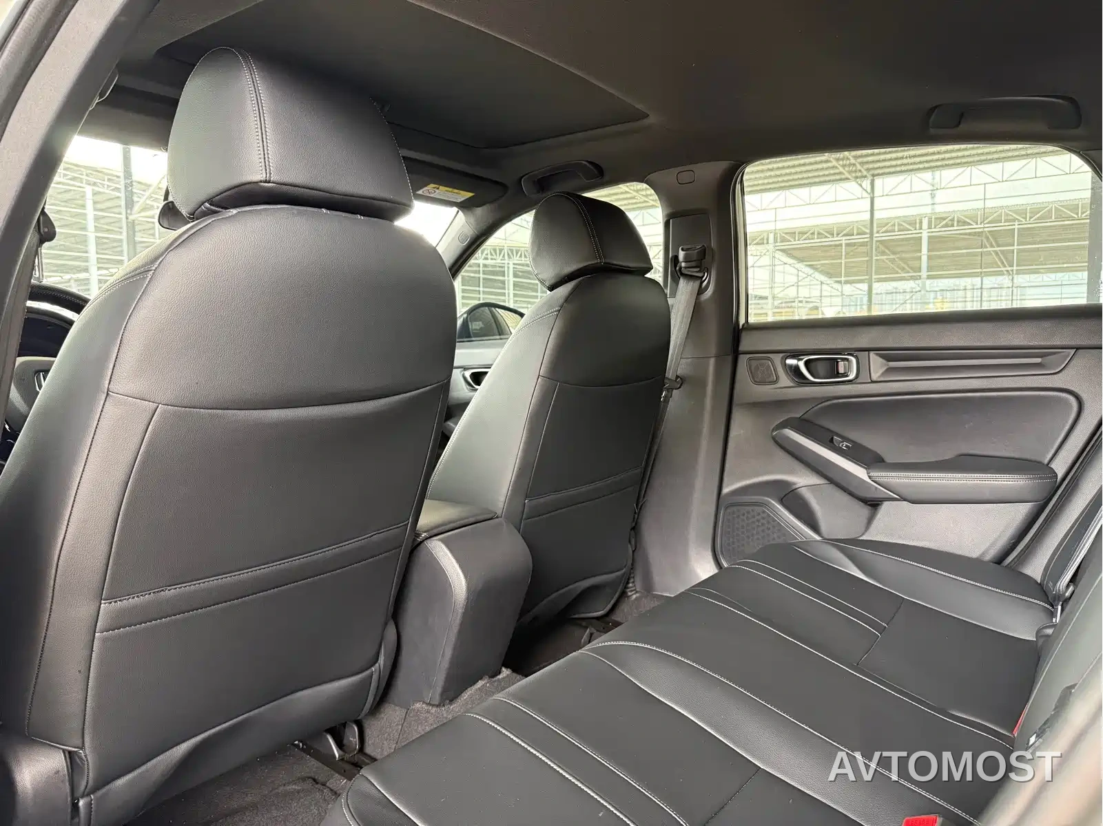 Honda Civic 2022 240TURBO CVT Sport Edition — фото 12