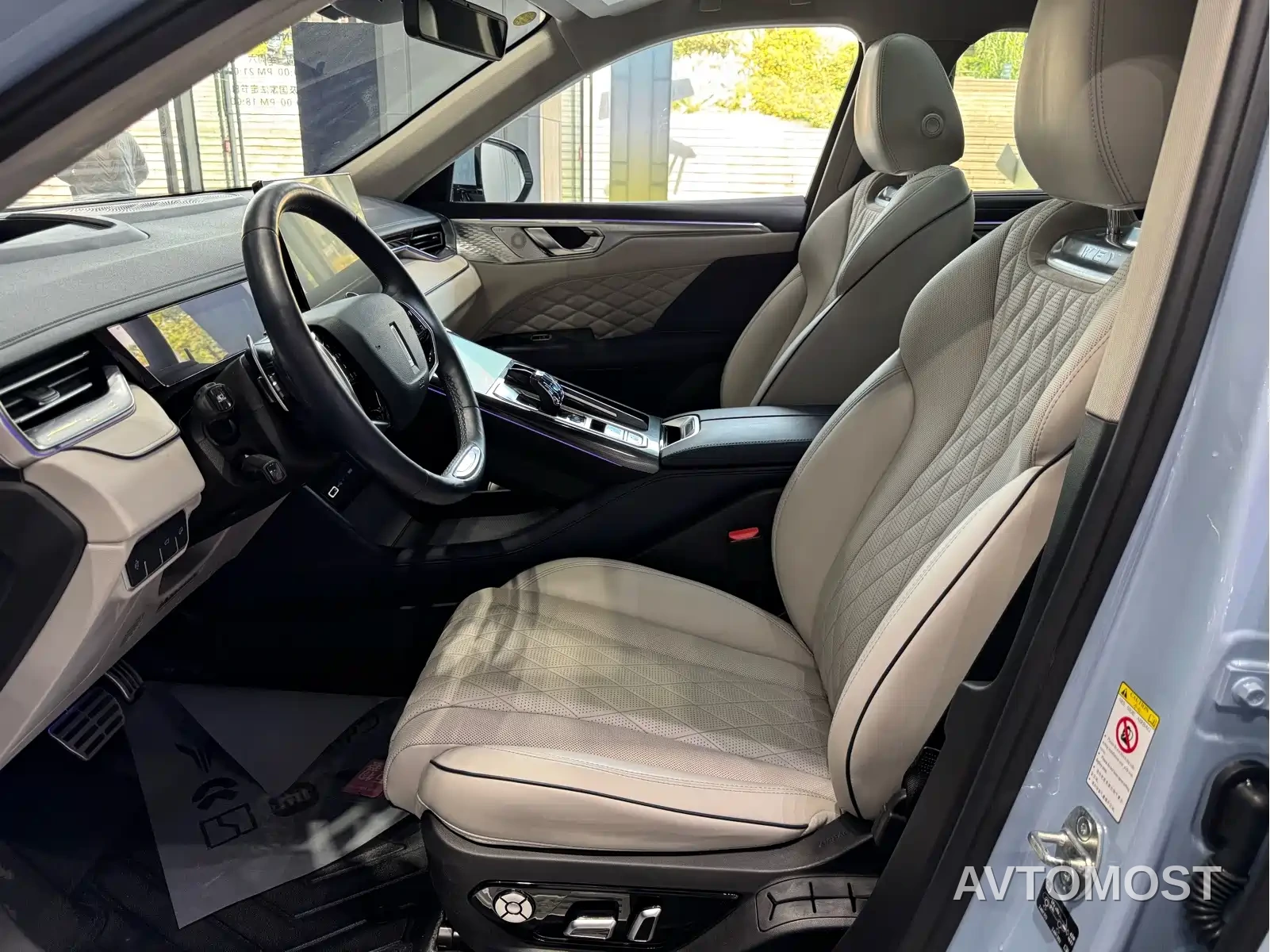 Wey Mocha 2021 2.0T 4WD Premium Edition — фото 7