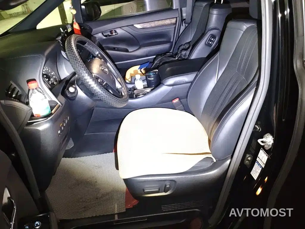 Toyota Alphard 2021 Hybrid 2.5L Premium — фото 8