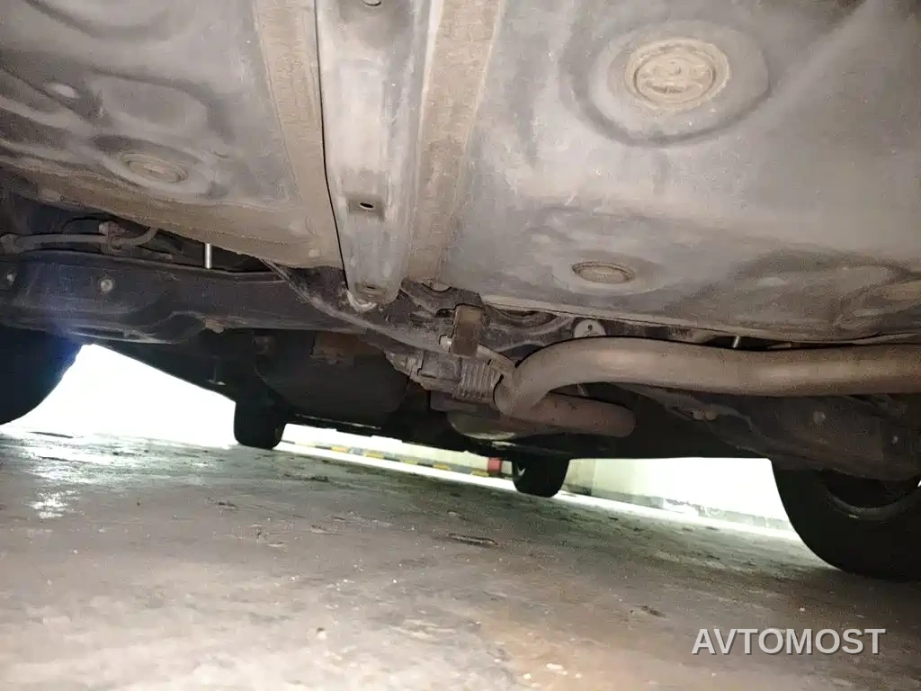 Toyota Alphard 2021 Hybrid 2.5L Premium — фото 25