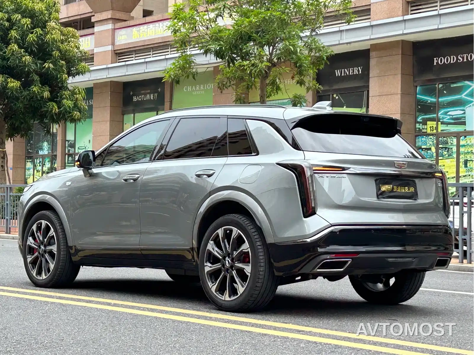 Cadillac XT5 2025 Model 2.0T Platinum — фото 5