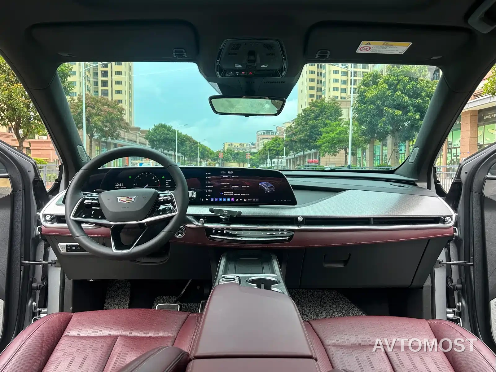 Cadillac XT5 2025 Model 2.0T Platinum — фото 13