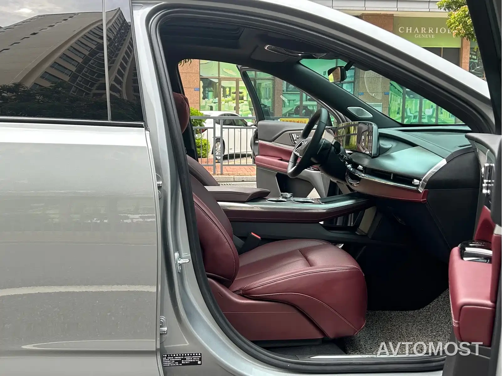 Cadillac XT5 2025 Model 2.0T Platinum — фото 19