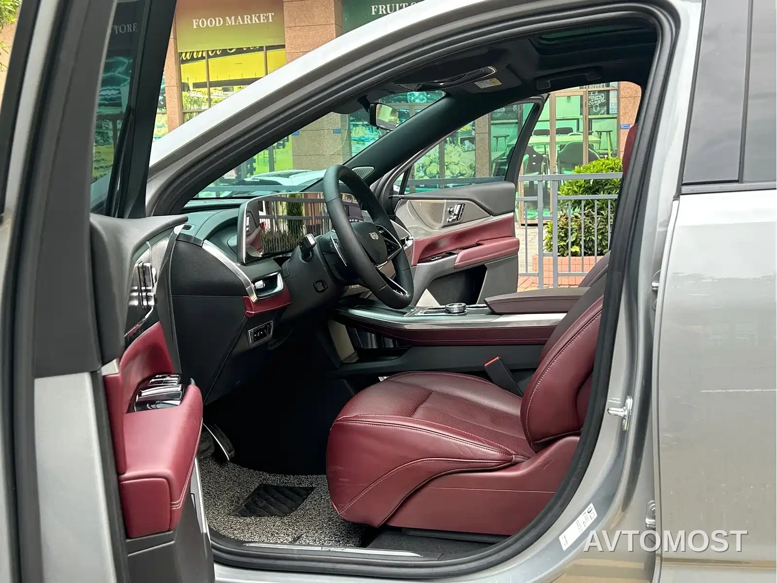 Cadillac XT5 2025 Model 2.0T Platinum — фото 21
