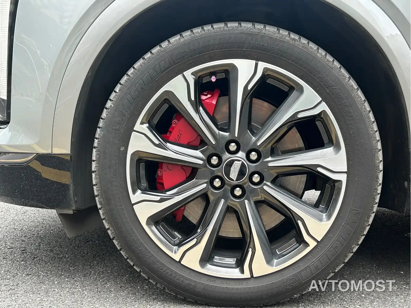 Cadillac XT5 2025 Model 2.0T Platinum — фото 25