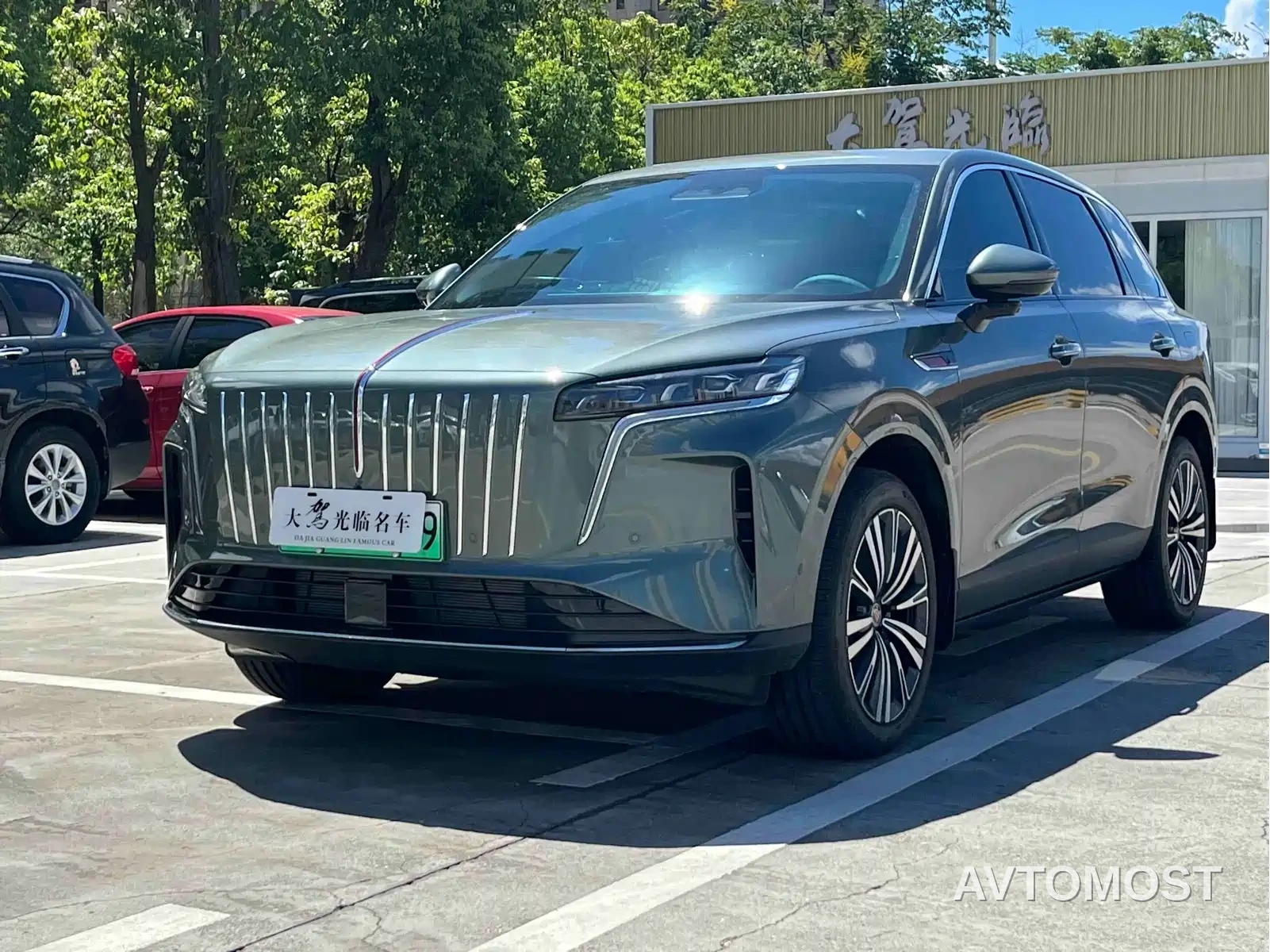 Hongqi HS6 PHEV 2026 Model 220 Intelligent Hybrid Edition — фото 1