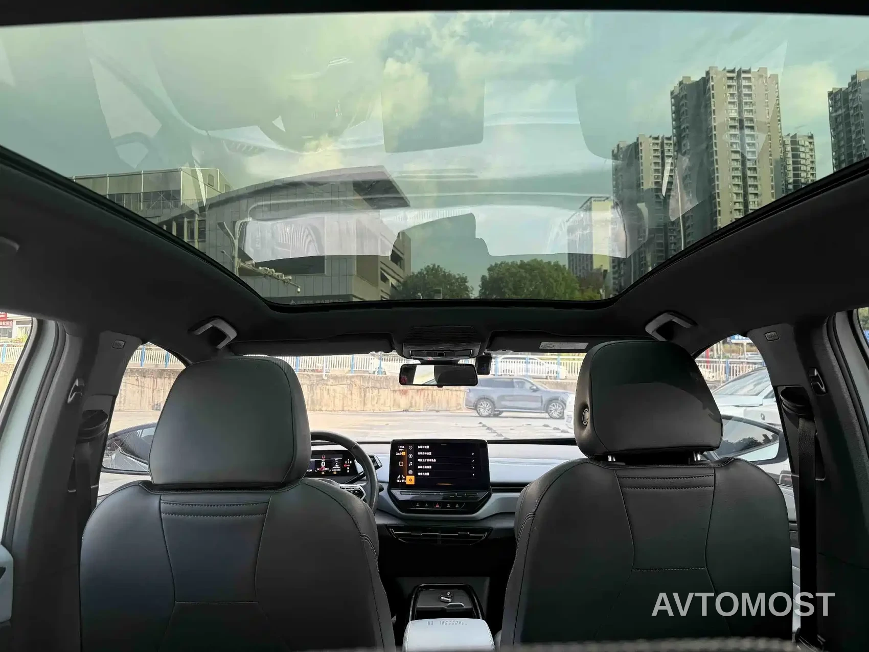 Volkswagen ID.4 X 2023 Pure Smart Edition — фото 11