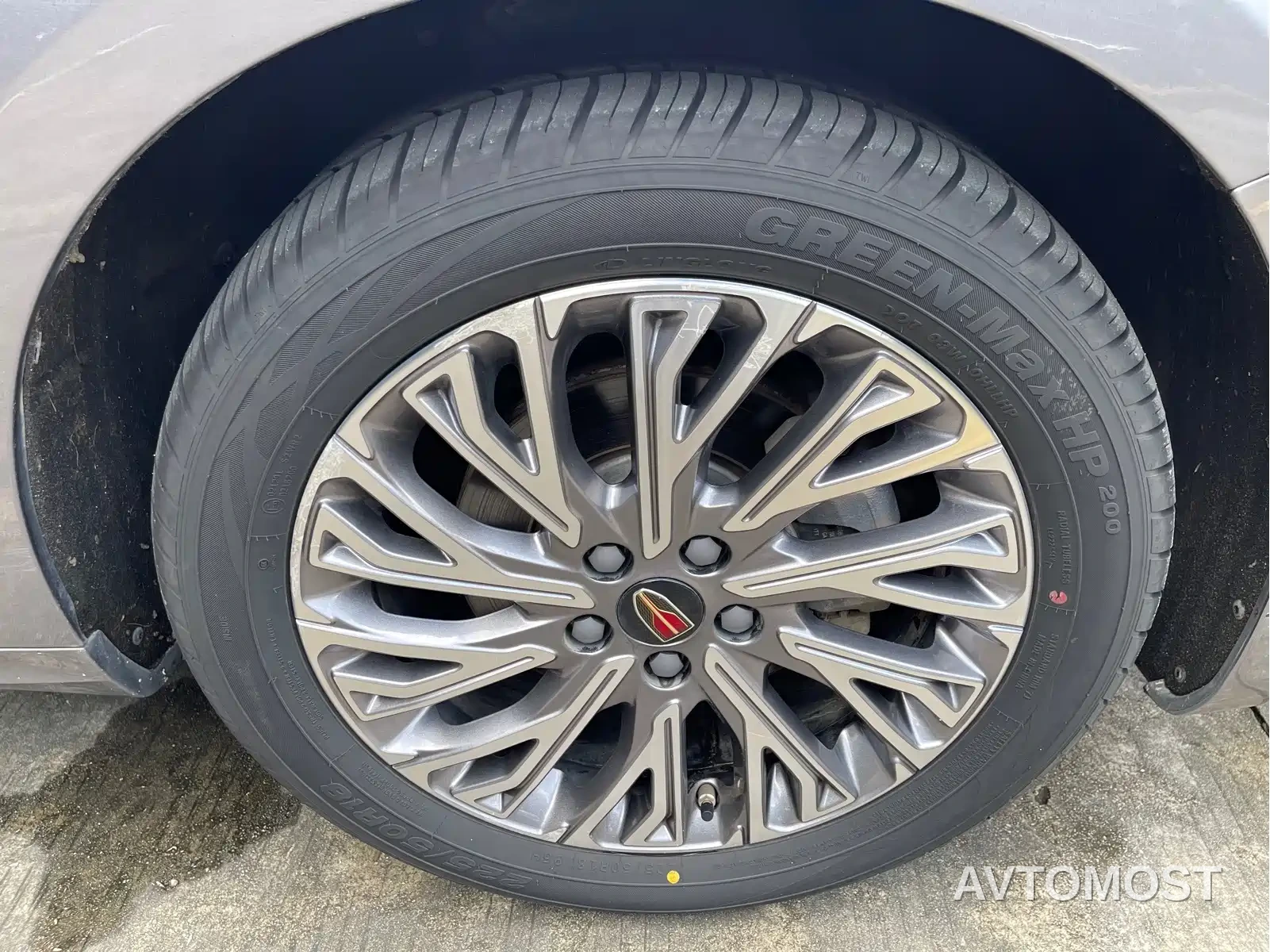 Hongqi H5 2023 1.5T HEV Smart Connect Flag Comfort — фото 16