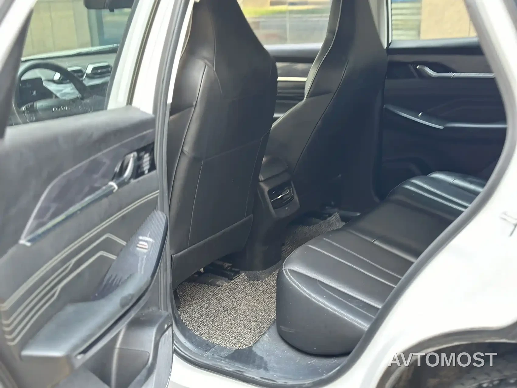 Dongfeng Aeolus SKY EV01 2023 Model 445km PRO — фото 6