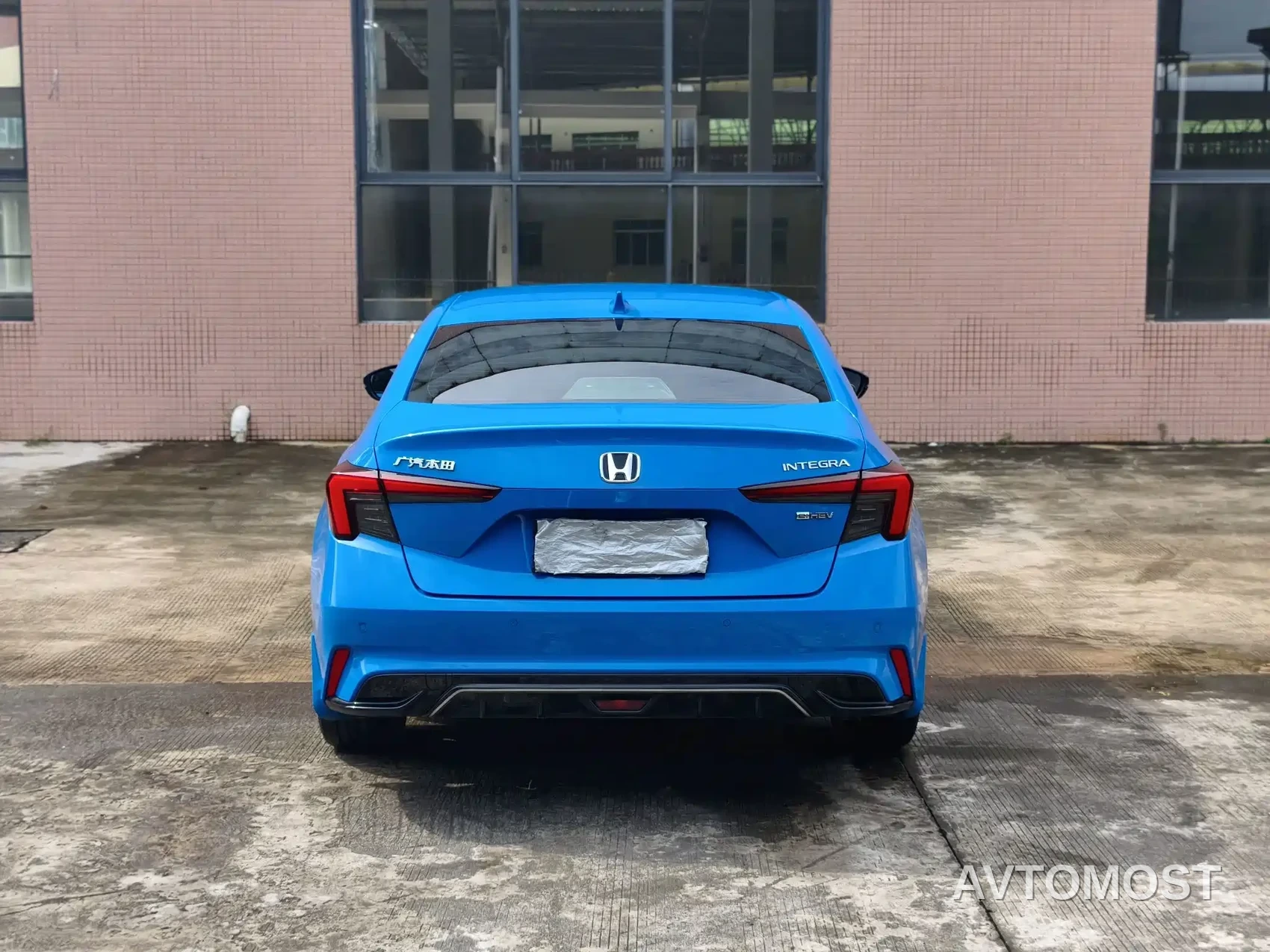 Honda Integra 2025 Model 2.0L e:HEV Sharp·Tech Edition — фото 7