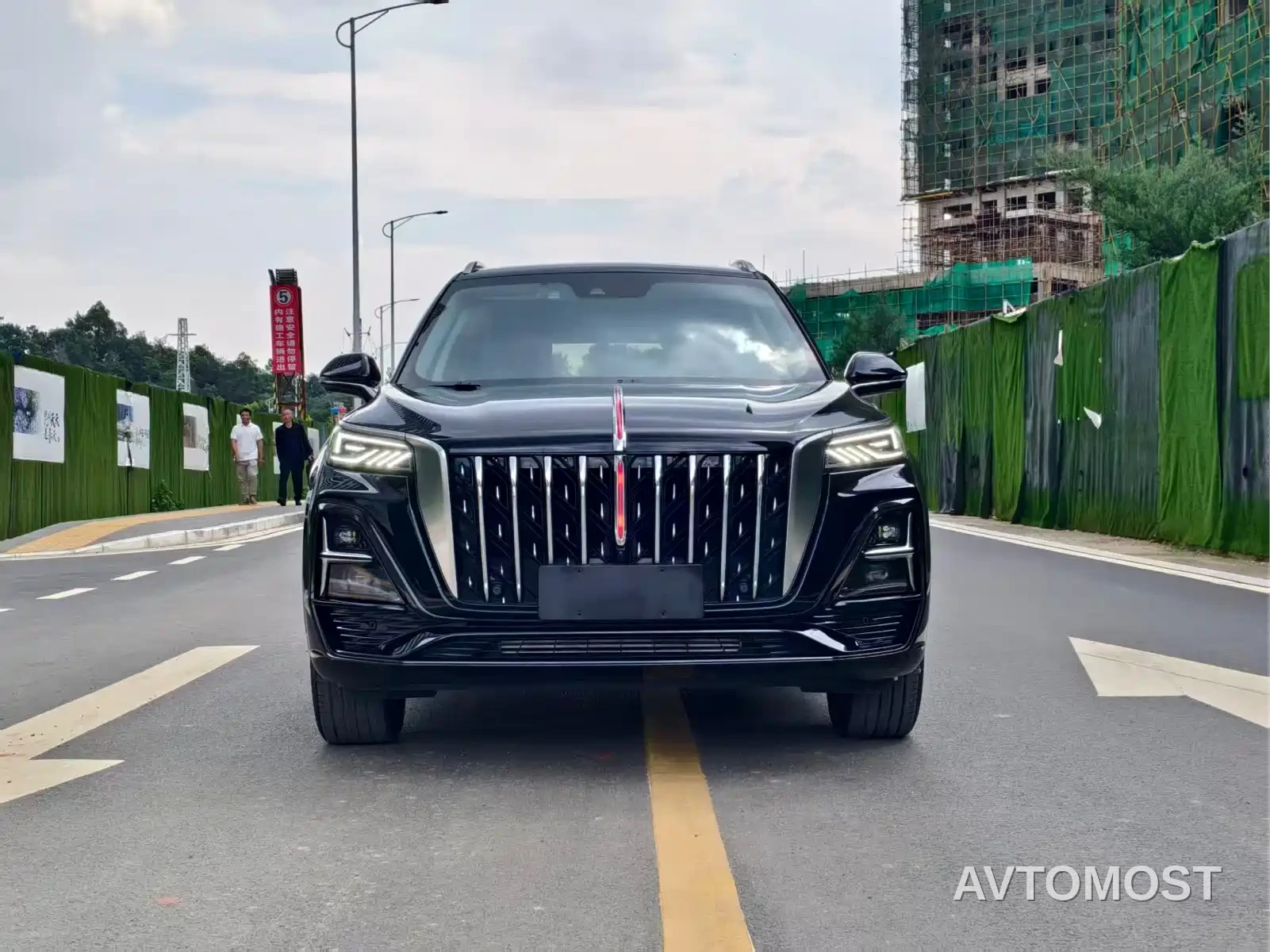 Hongqi HS5 2023 2.0T Flag Joy Pro Edition — фото 3