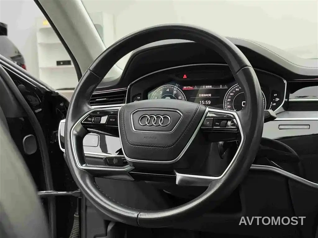 Audi A8 New Energy 2022 A8L 60 TFSIe quattro Collector's Edition — фото 9