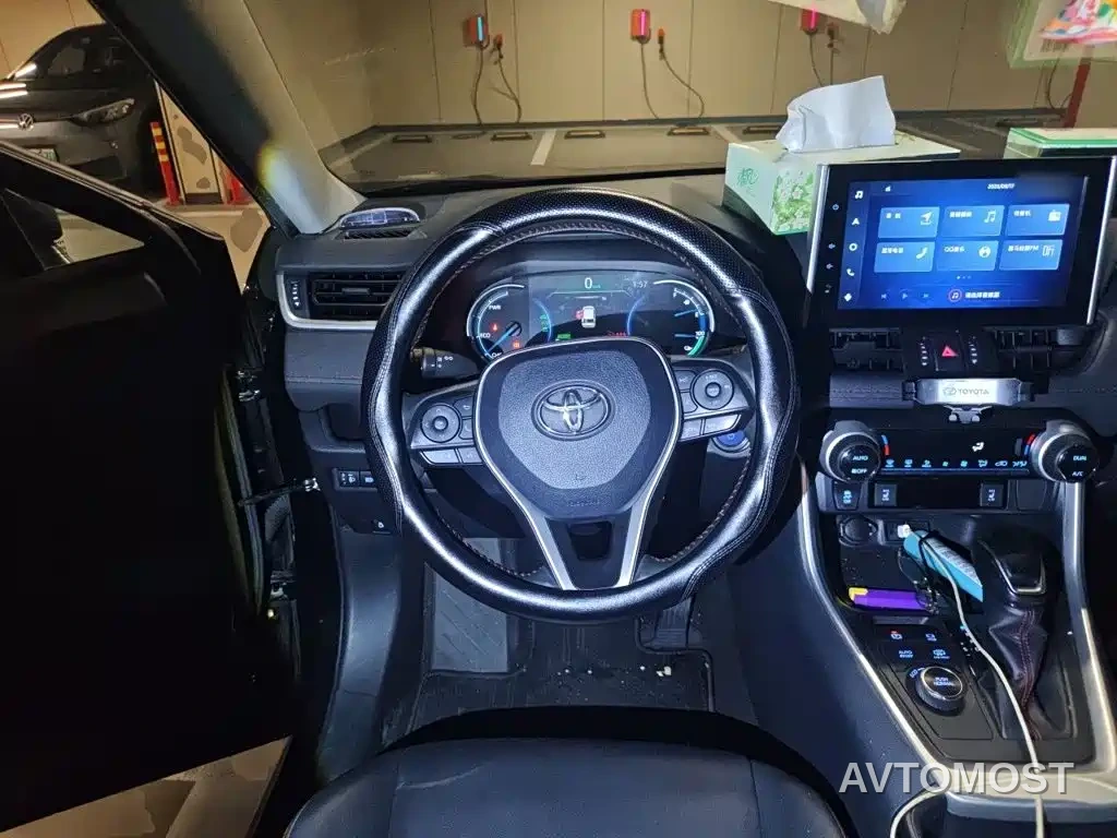 Toyota RAV4 Rongfang Dual Engine E+ 2021 2.5L 2WD Elite Pro — фото 6