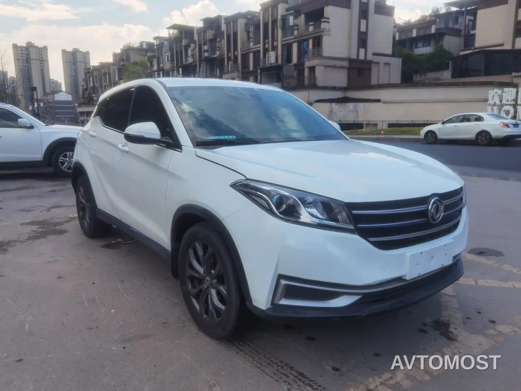 Dongfeng Fengguang E3 2019 EV Smart Joy Edition — фото 3