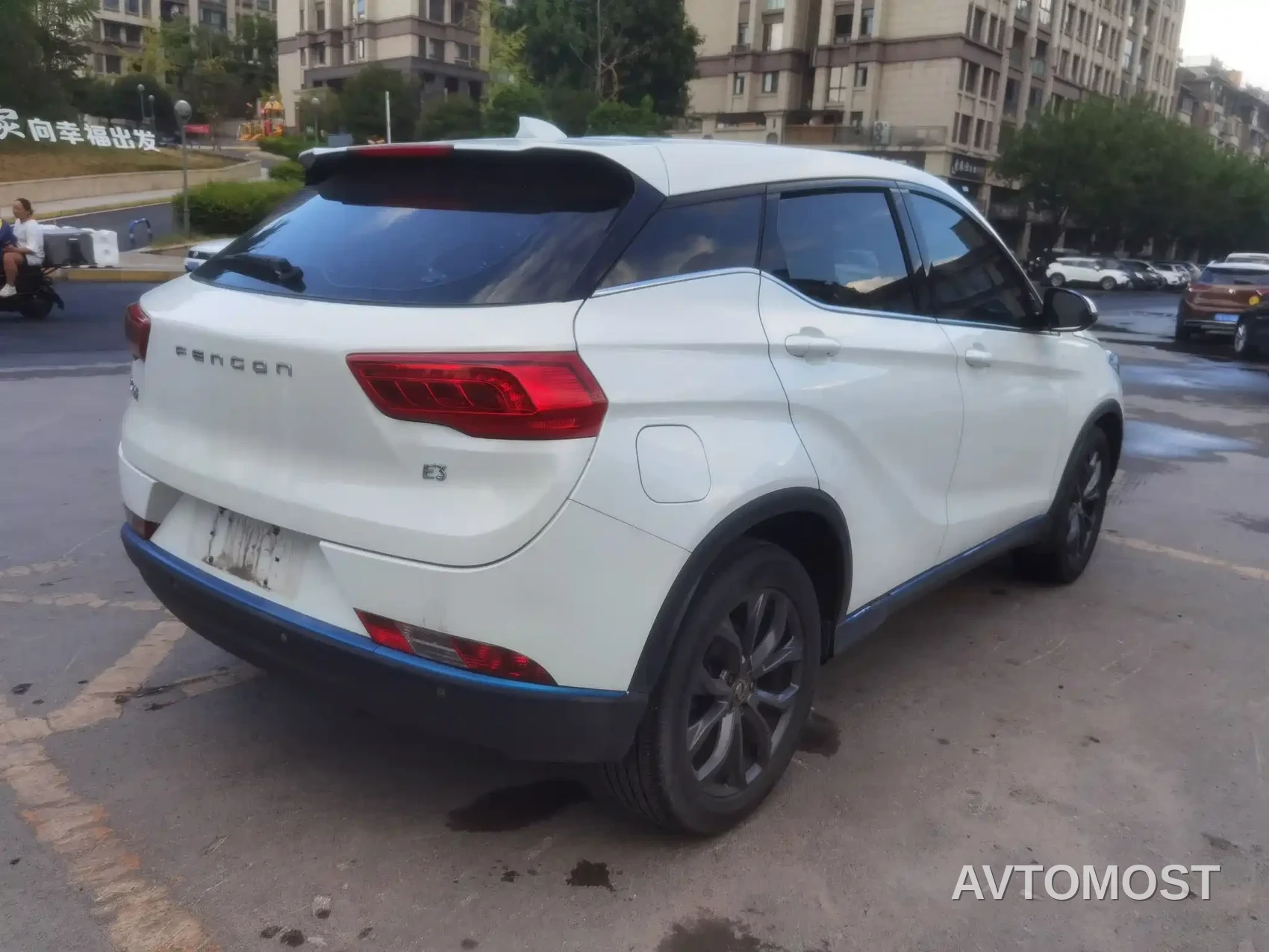 Dongfeng Fengguang E3 2019 EV Smart Joy Edition — фото 4