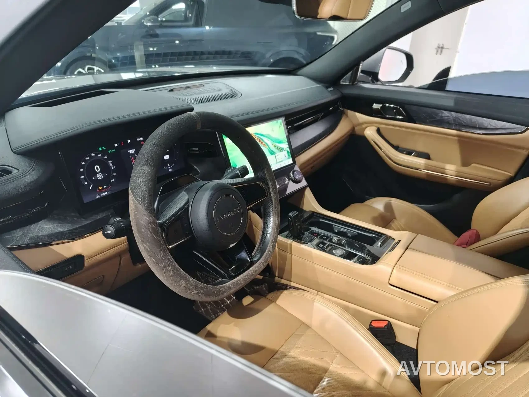 Lynk & Co 09 2021 2.0T Halo 7-seater — фото 4