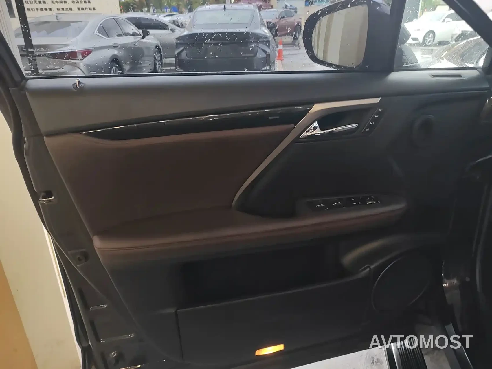 Lexus RX 2020 Facelift 450h AWD Elegance Edition — фото 3