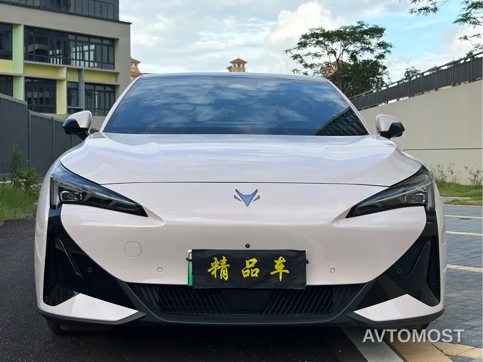 Arcfox Alpha S5 2025 Model 560PRO 185kW — фото 2