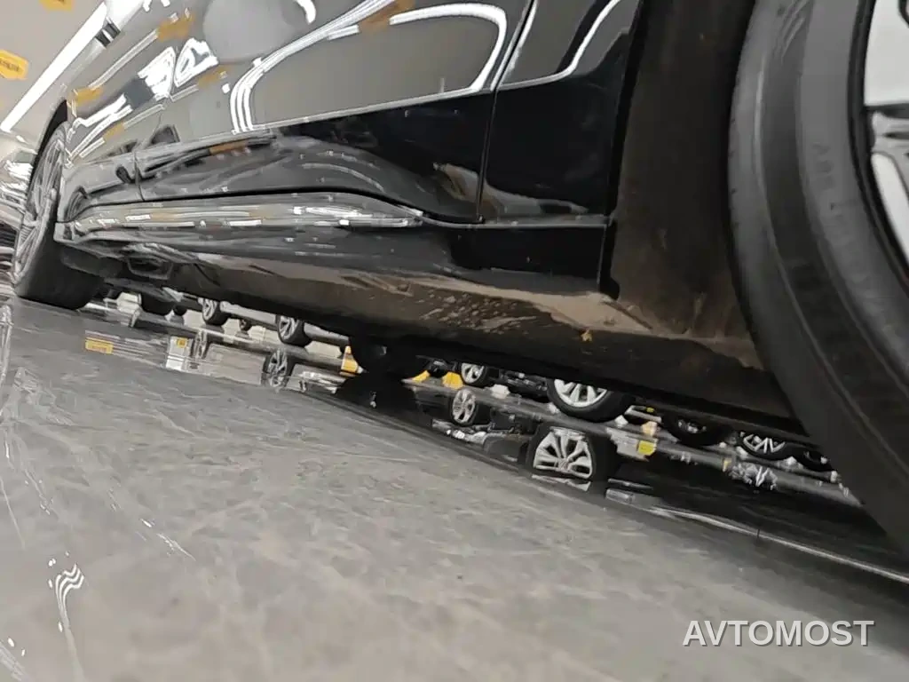 Lincoln Z 2024 2.0T 2WD Premium Hybrid — фото 16