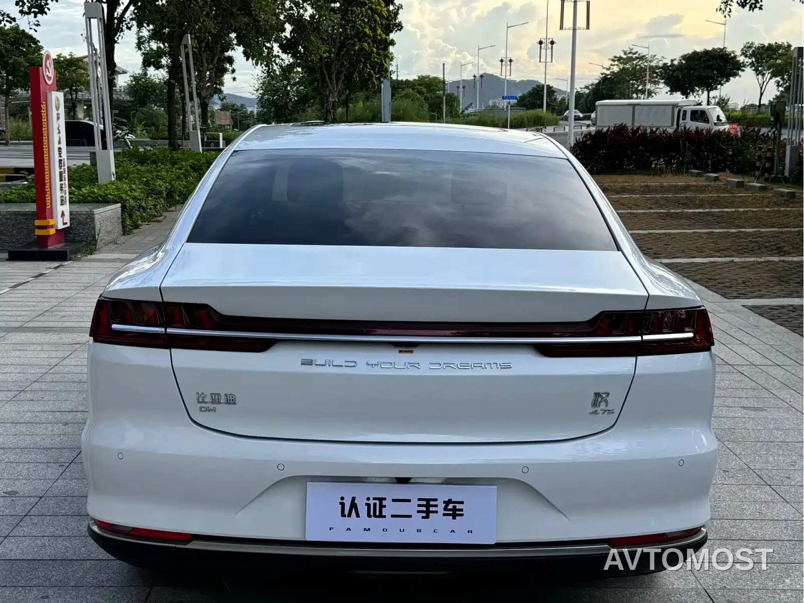 BYD Han 2020 DM AWD Performance Luxury Edition — фото 13