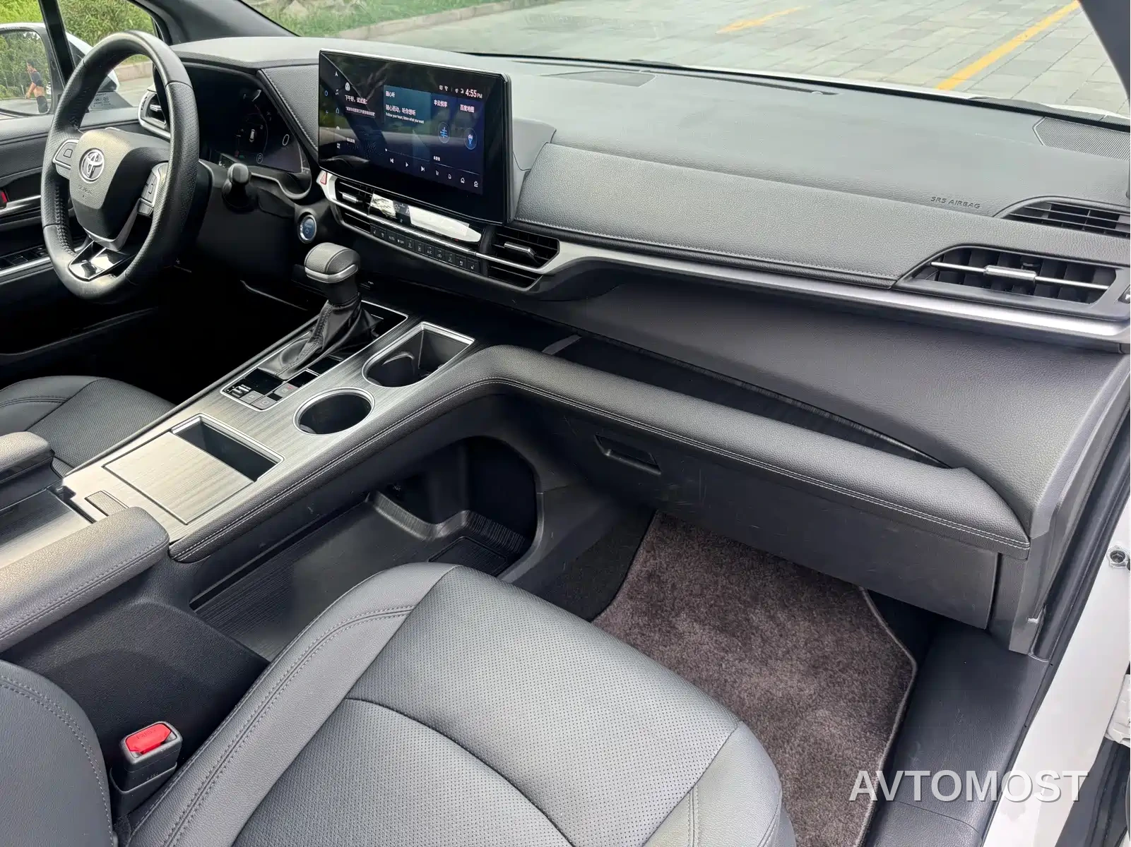 Toyota Sienna 2021 2.5L Hybrid Ultimate Edition — фото 21