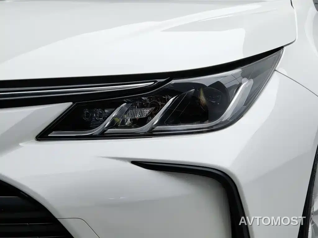 Toyota Corolla 2021 Hybrid 1.8L E-CVT Elite Edition — фото 6