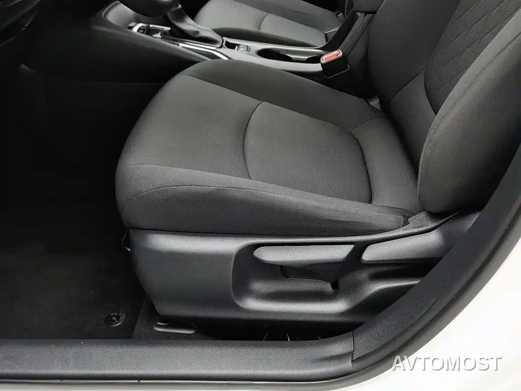 Toyota Corolla 2021 Hybrid 1.8L E-CVT Elite Edition — фото 18