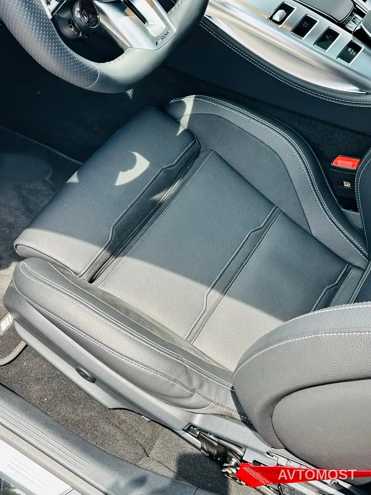 Mercedes-Benz AMG GT 2026 AMG GT 50 4-Door Coupe China Special Edition — фото 12