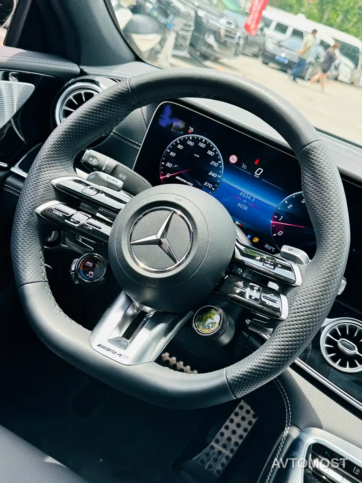Mercedes-Benz AMG GT 2026 AMG GT 50 4-Door Coupe China Special Edition — фото 21