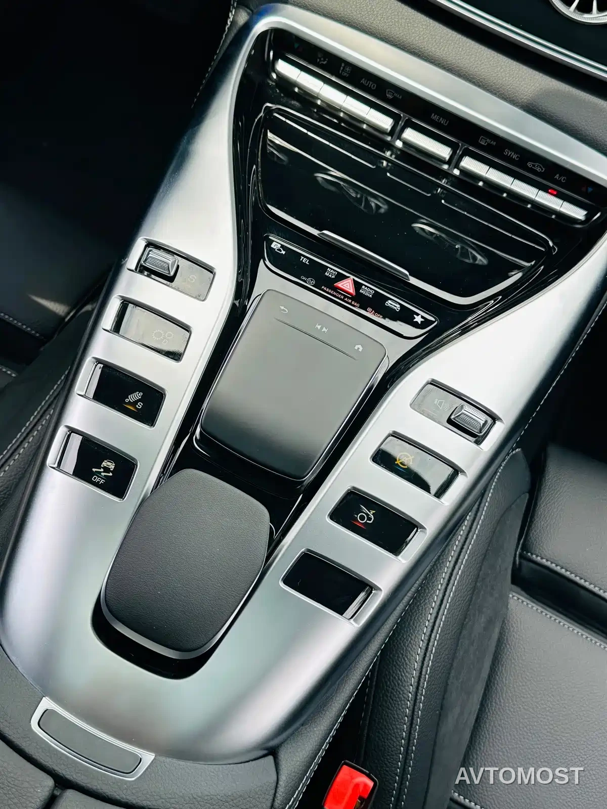 Mercedes-Benz AMG GT 2026 AMG GT 50 4-Door Coupe China Special Edition — фото 23