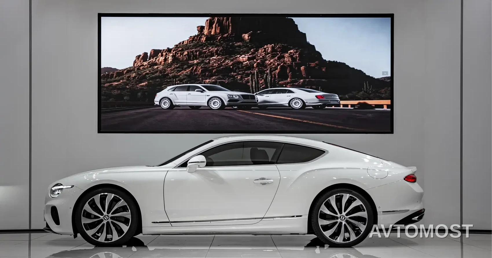 Bentley Continental Plug-in Hybrid 2026 GT Base Model — фото 4