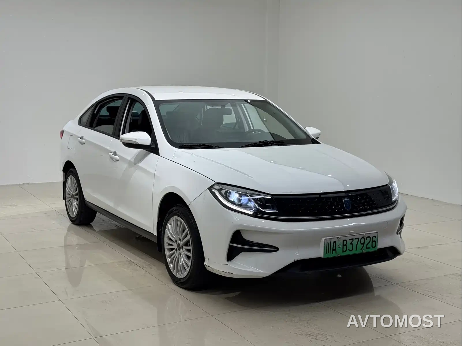 Dongfeng Fengxing S60EV 2024 Commercial Operation Model — фото 2