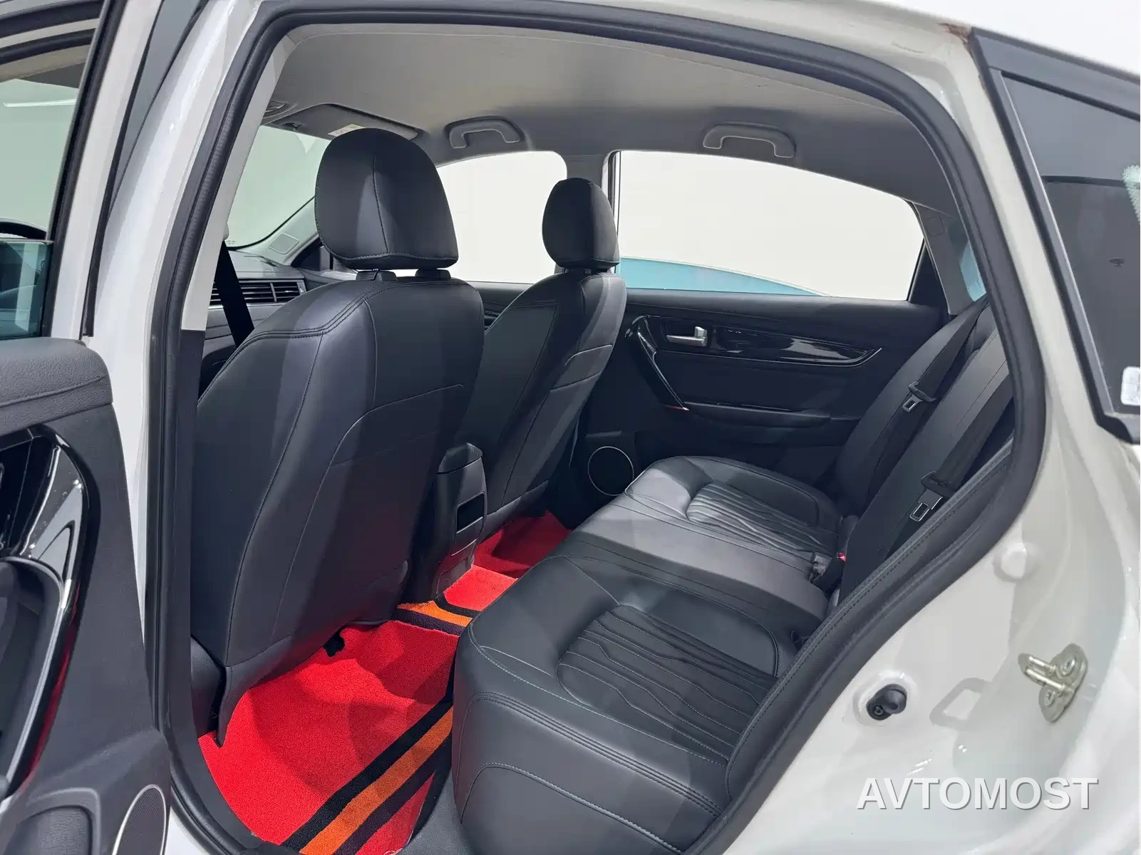 Dongfeng Fengxing S60EV 2024 Commercial Operation Model — фото 10