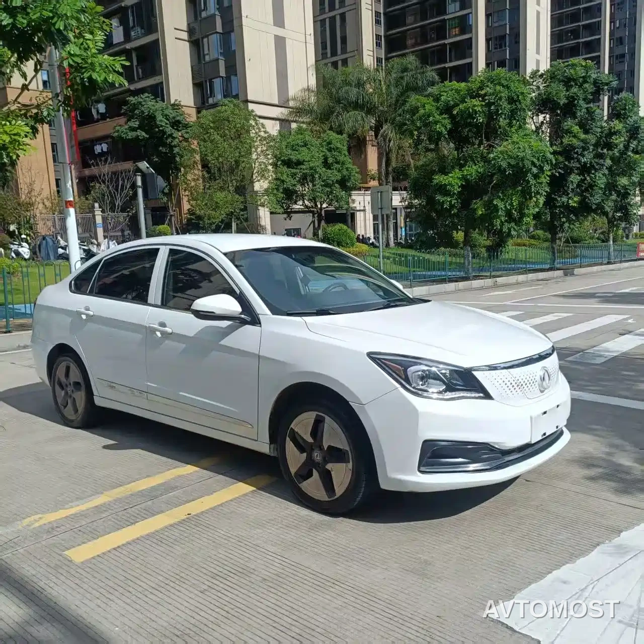 Dongfeng Fengshen E70 2021 360H Battery Swap Version — фото 3