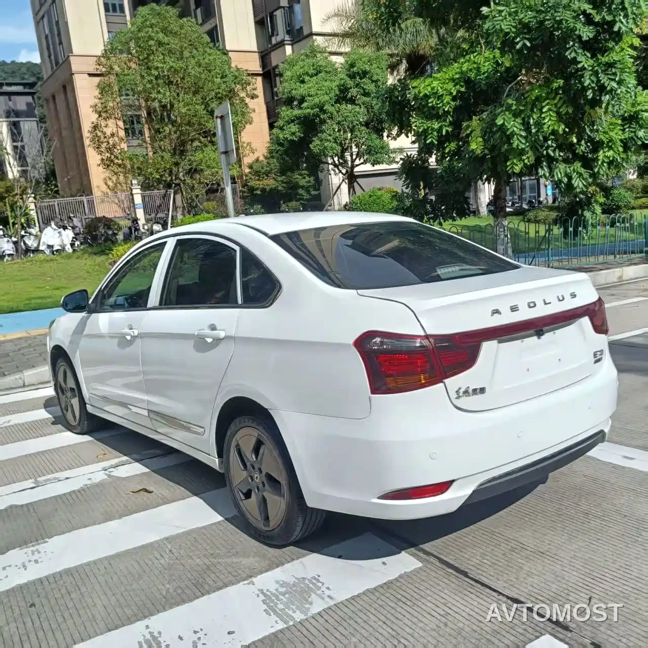 Dongfeng Fengshen E70 2021 360H Battery Swap Version — фото 10