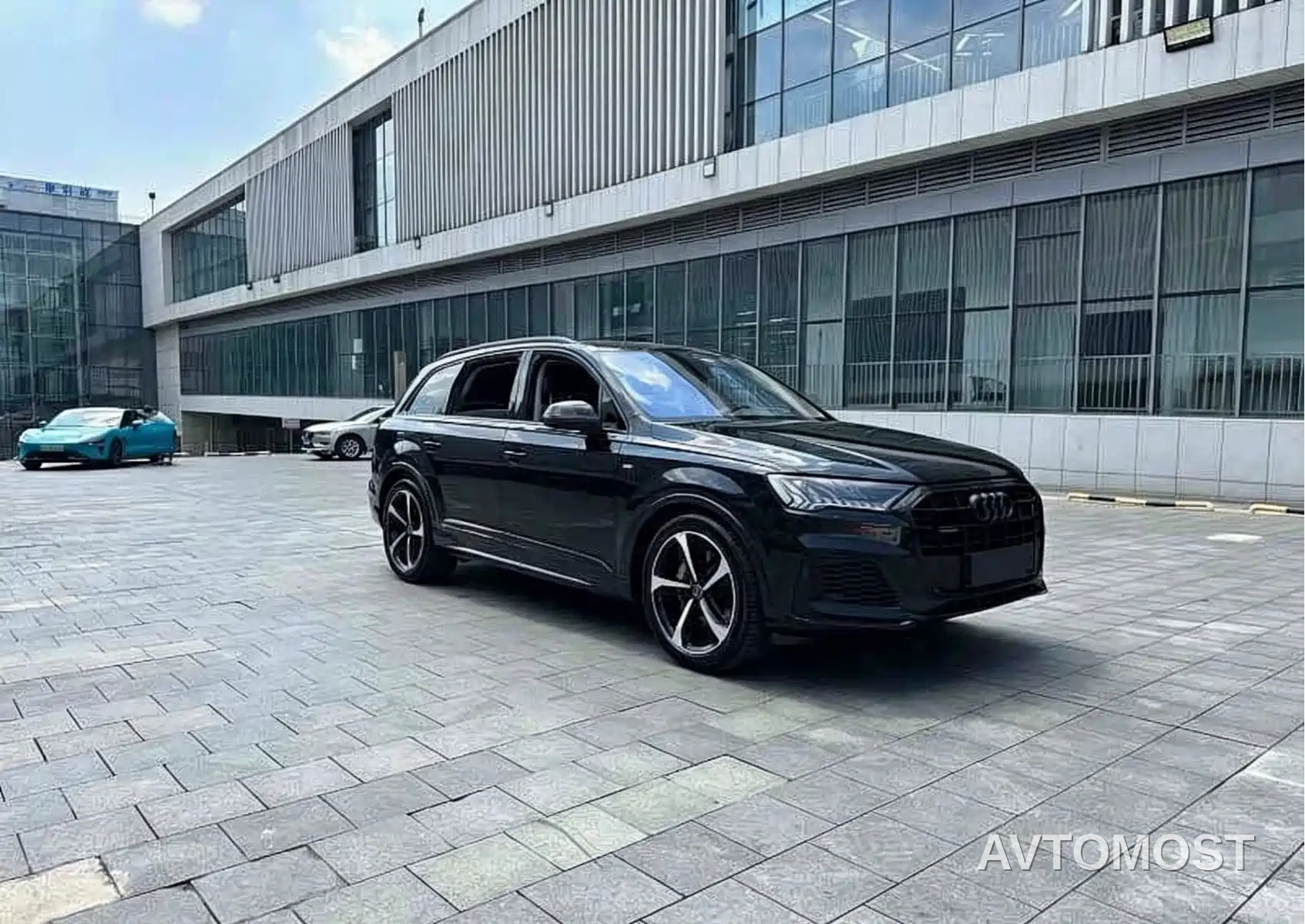 Audi Q7 2021 55 TFSI quattro S line Sport — фото 2