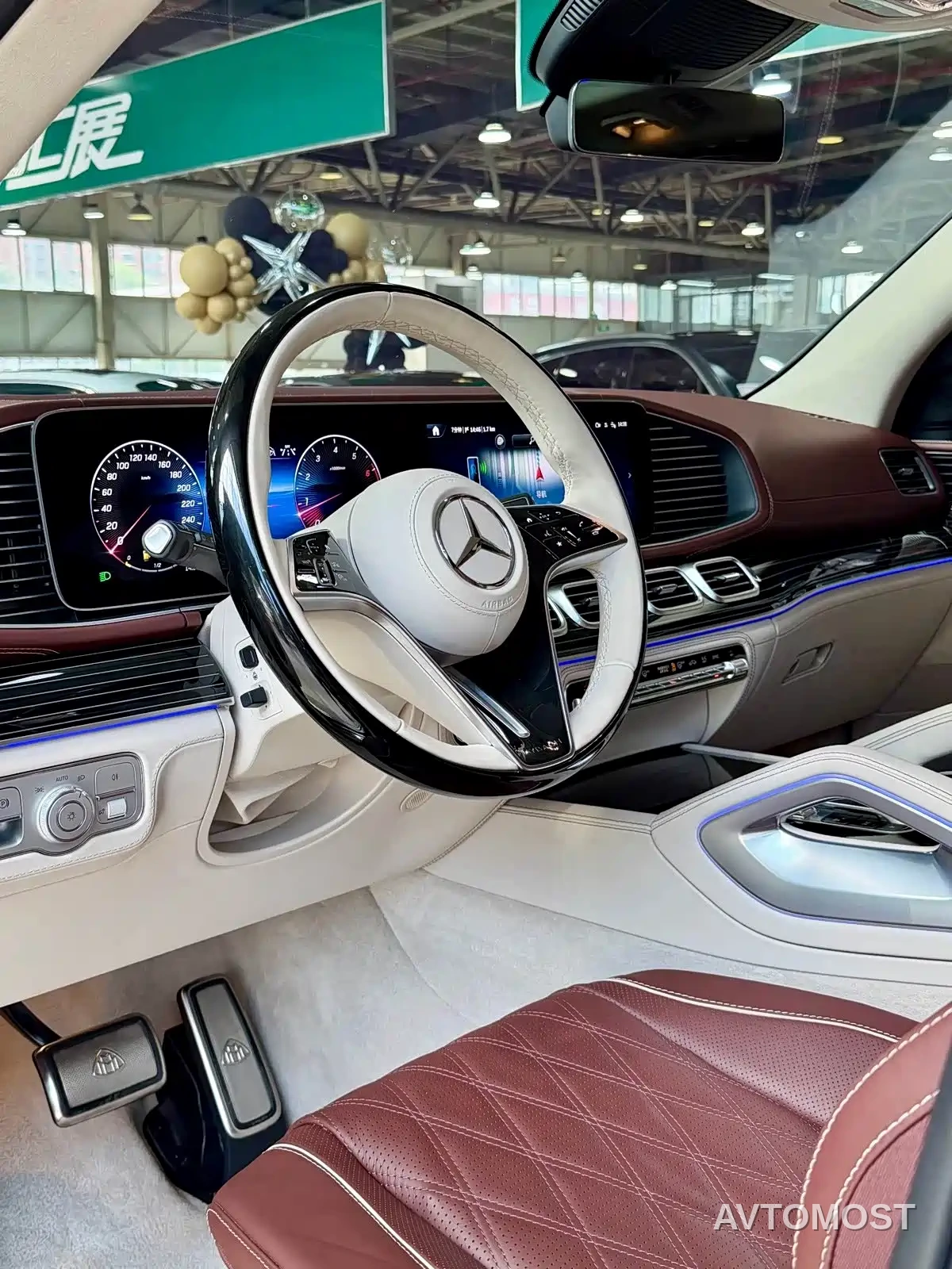 Mercedes-Benz Maybach GLS 2024 GLS 480 4MATIC — фото 4