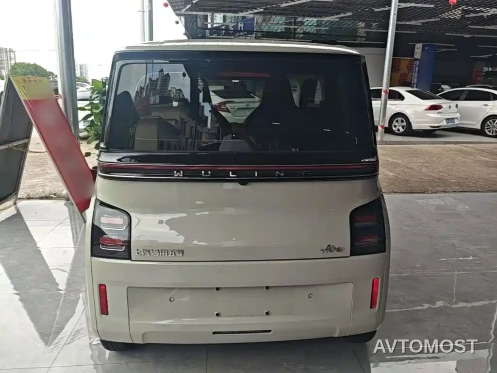 Wuling Air ev 2023 4-Seat Advanced Edition — фото 5