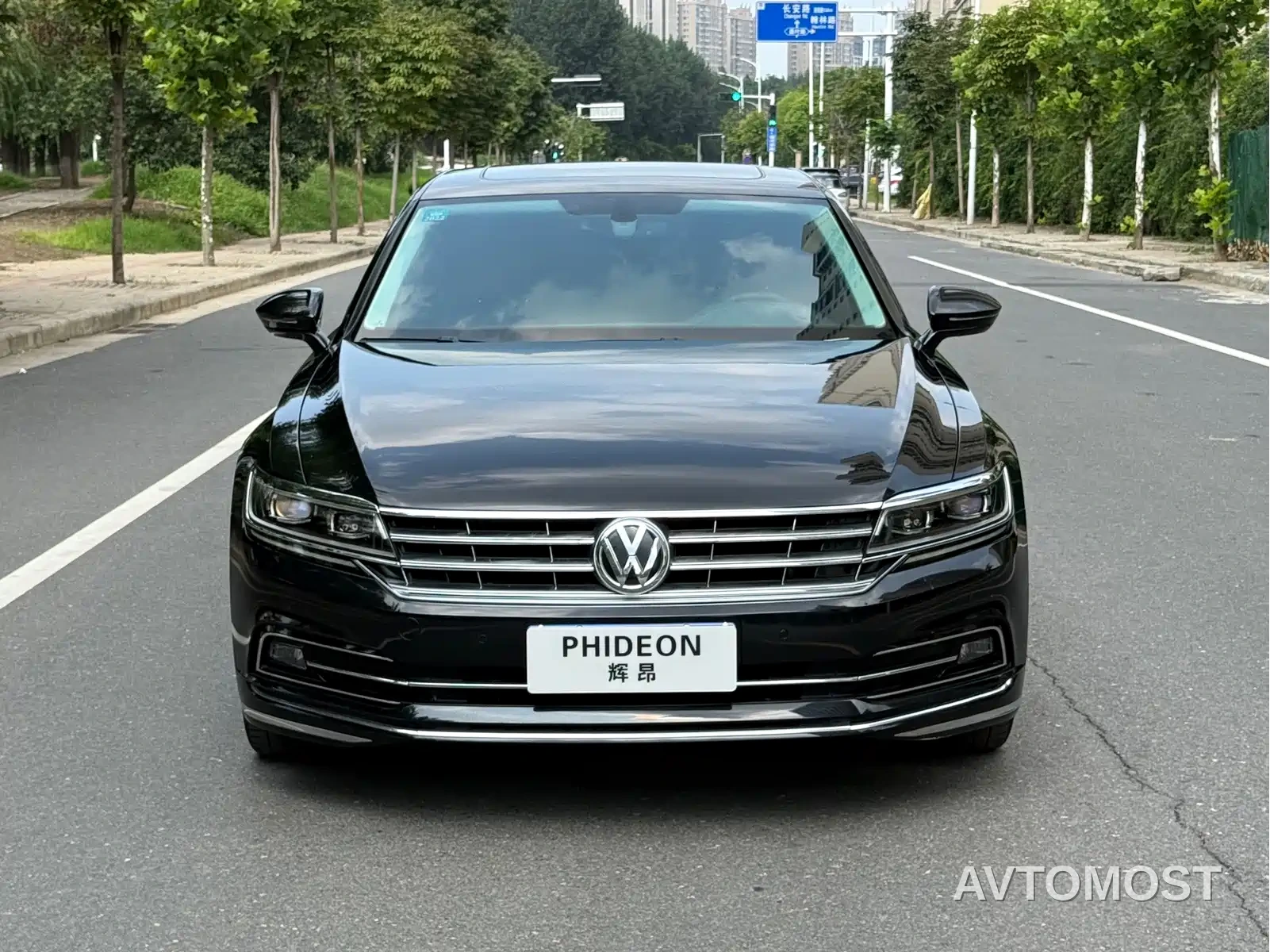 Volkswagen Phideon 2021 380TSI Luxury Edition — фото 2
